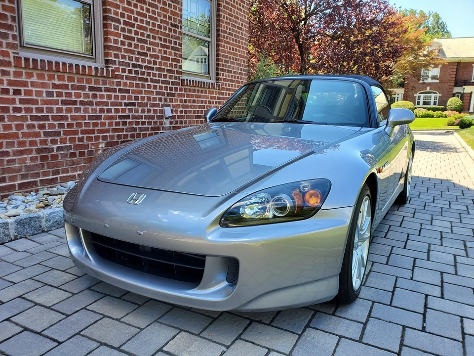 2005 Honda AP2 S2000 - Image 8 of 31