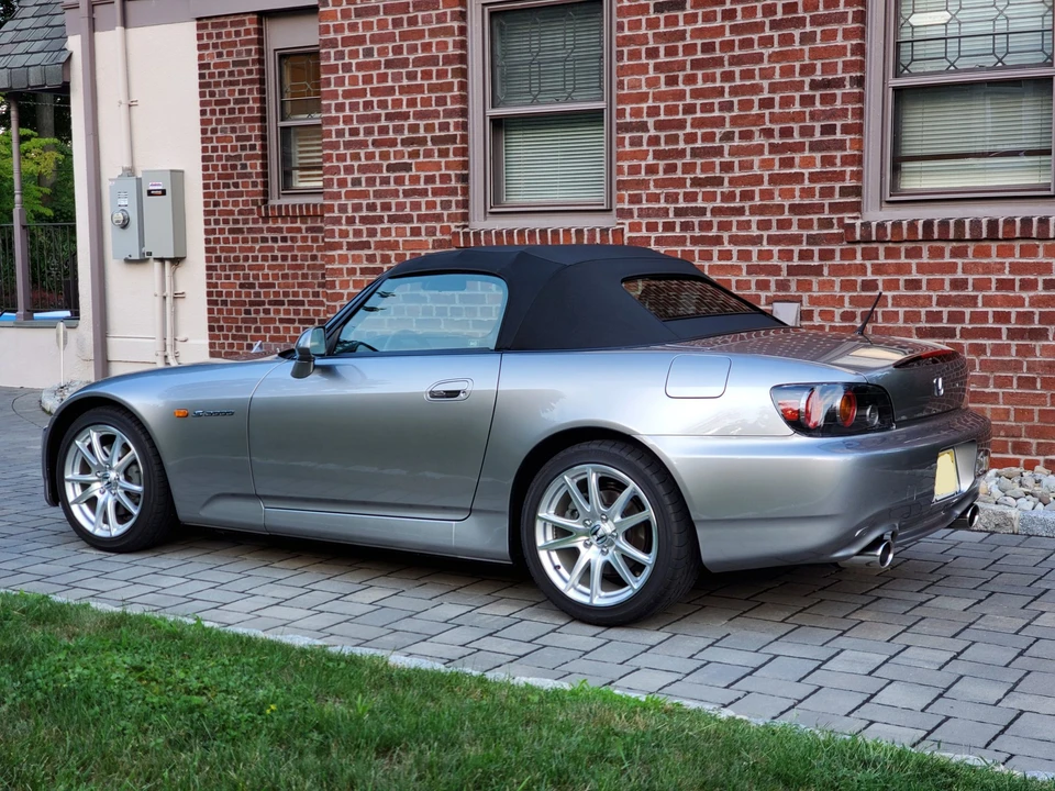 2005 Honda AP2 S2000 - Image 10 of 31