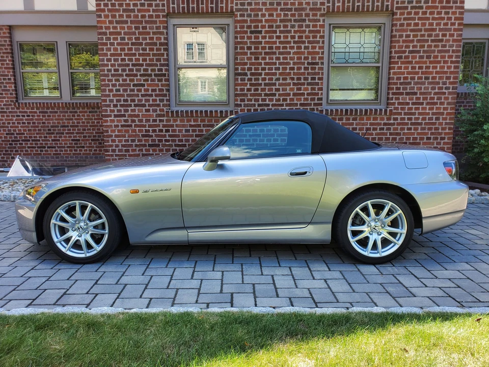 2005 Honda AP2 S2000 - Image 11 of 31