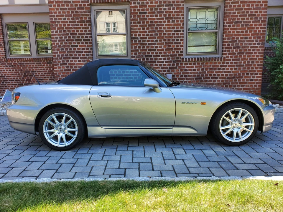 2005 Honda AP2 S2000 - Image 23 of 31