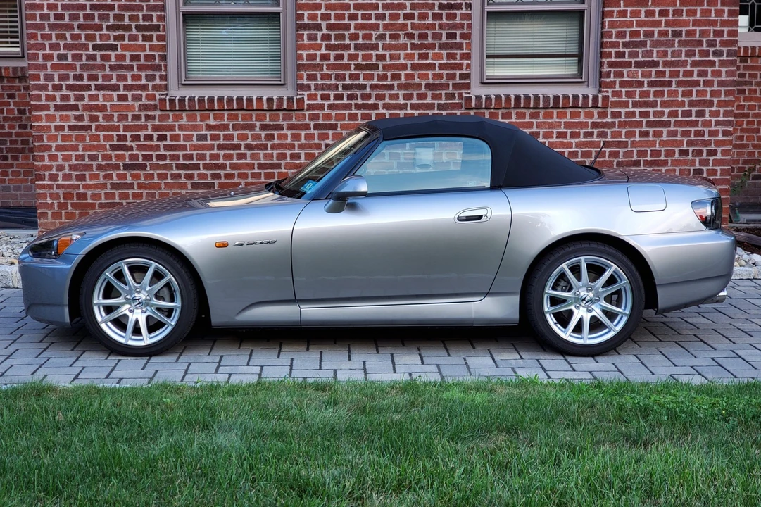 2005 Honda AP2 S2000 - Image 9 of 31