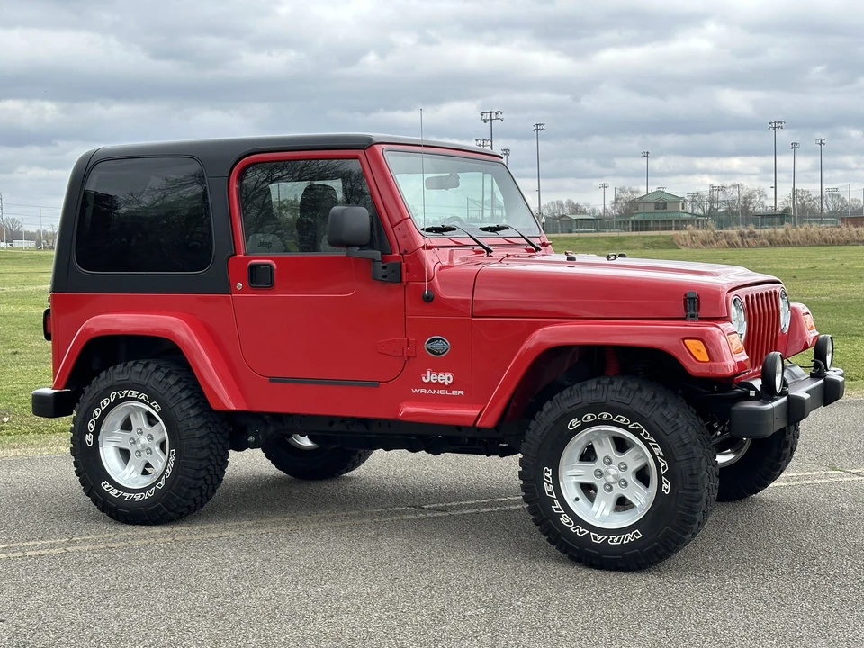 2005 Jeep TJ Wrangler - Image 2 of 31