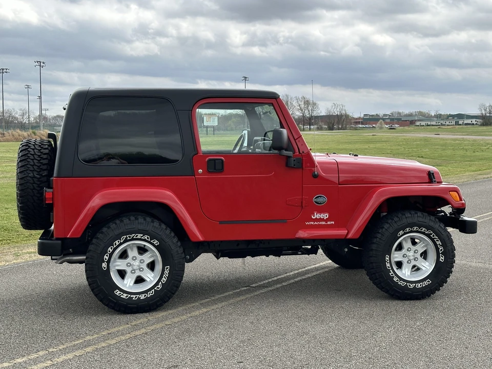 2005 Jeep TJ Wrangler - Image 25 of 31