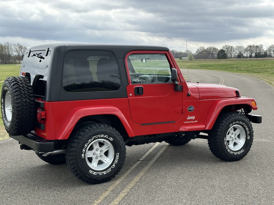 2005 Jeep TJ Wrangler - Image 24 of 31