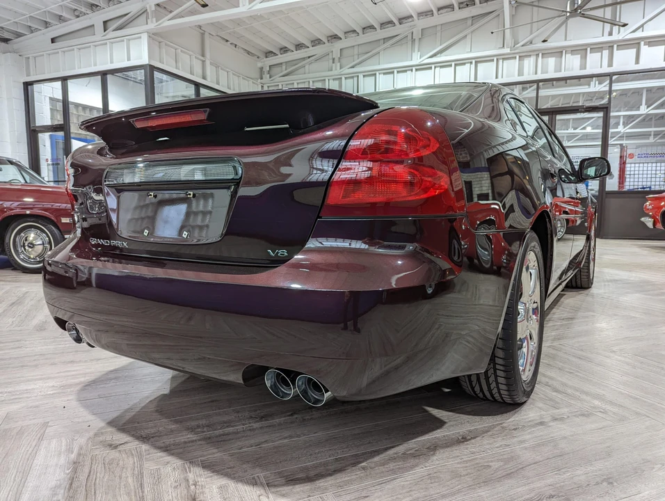 2005 Pontiac Grand Prix 3rd+ Gen - Image 31 of 31