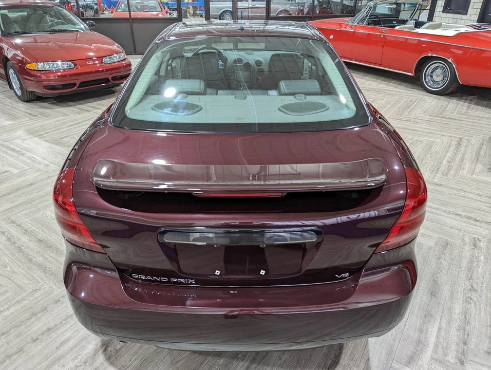 2005 Pontiac Grand Prix 3rd+ Gen - Image 30 of 31