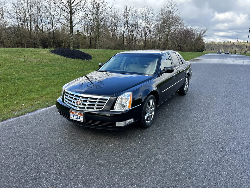 2006 Cadillac DTS - Image 7 of 31