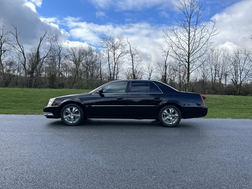 2006 Cadillac DTS - Image 18 of 31