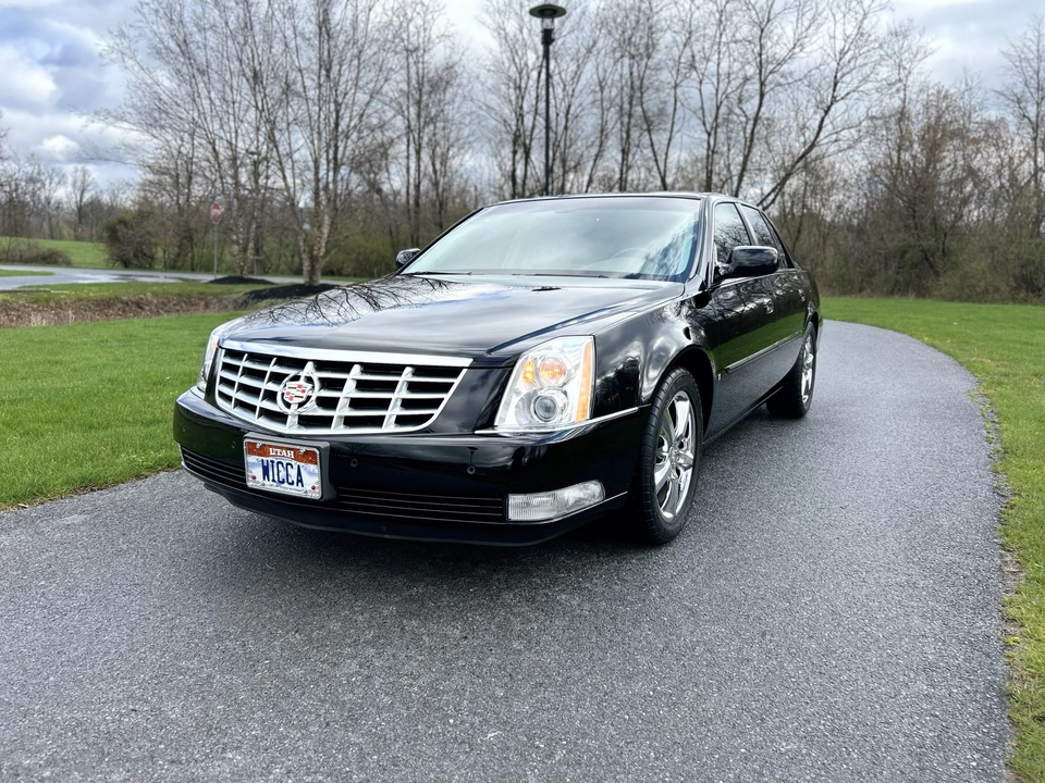 2006 Cadillac DTS - Image 4 of 31