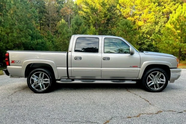 2006 Chevrolet Silverado 1st Gen - Image 3 of 8