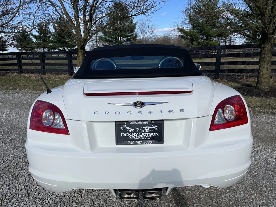 2006 Chrysler Crossfire - Image 12 of 31