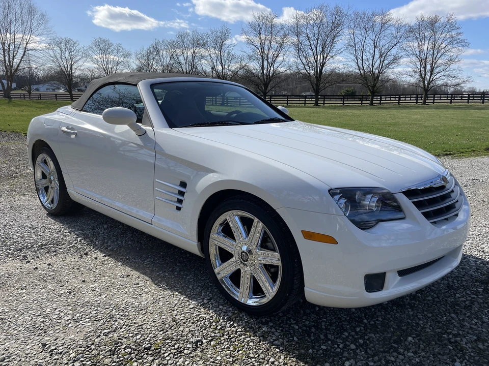 2006 Chrysler Crossfire - Image 20 of 31