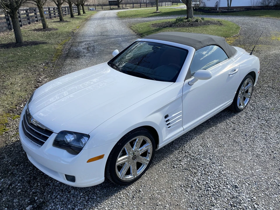 2006 Chrysler Crossfire - Image 22 of 31