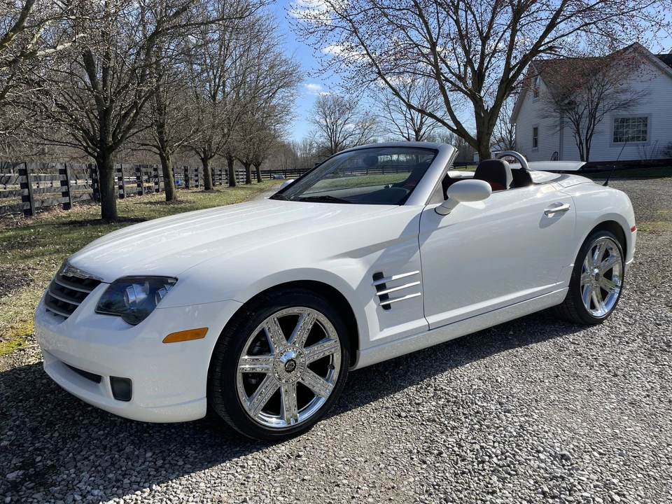 2006 Chrysler Crossfire - Image 6 of 31