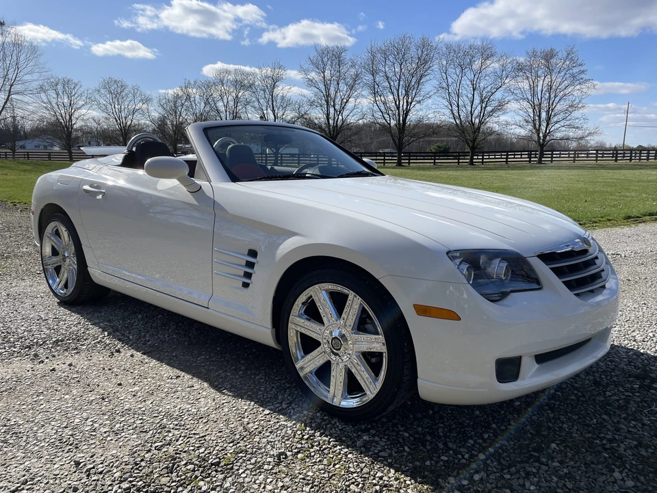 2006 Chrysler Crossfire - Image 4 of 31