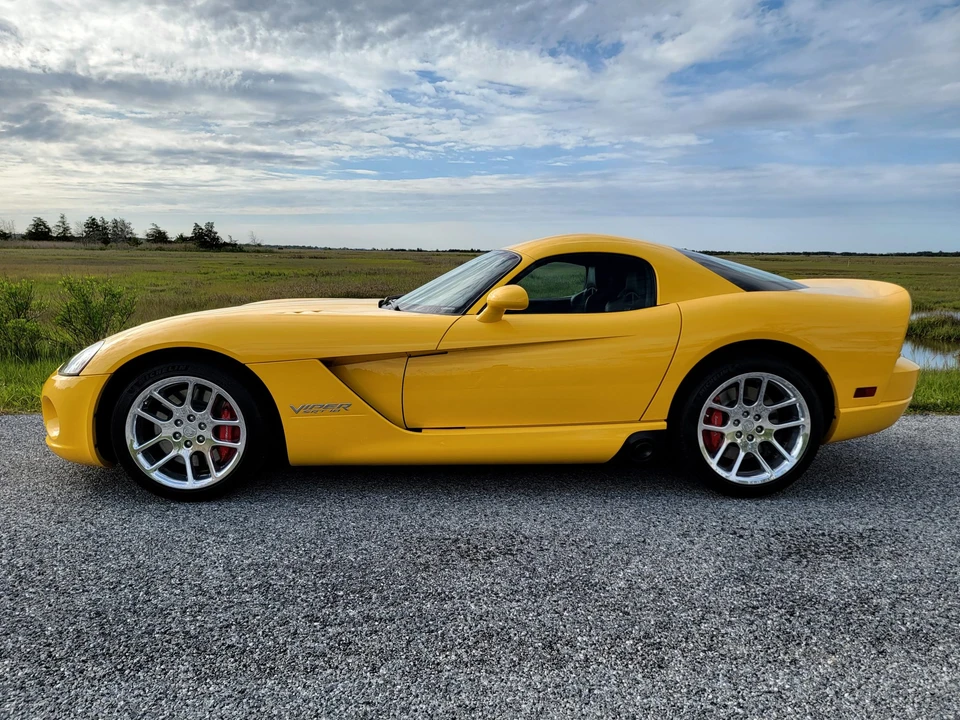 2006 Dodge Viper 3rd Gen - Image 7 of 31