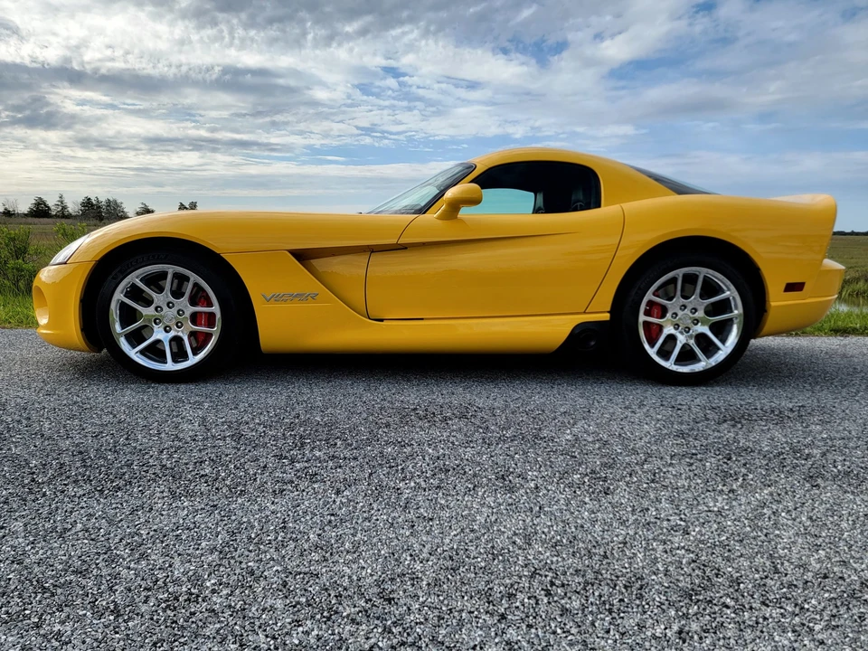 2006 Dodge Viper 3rd Gen - Image 8 of 31