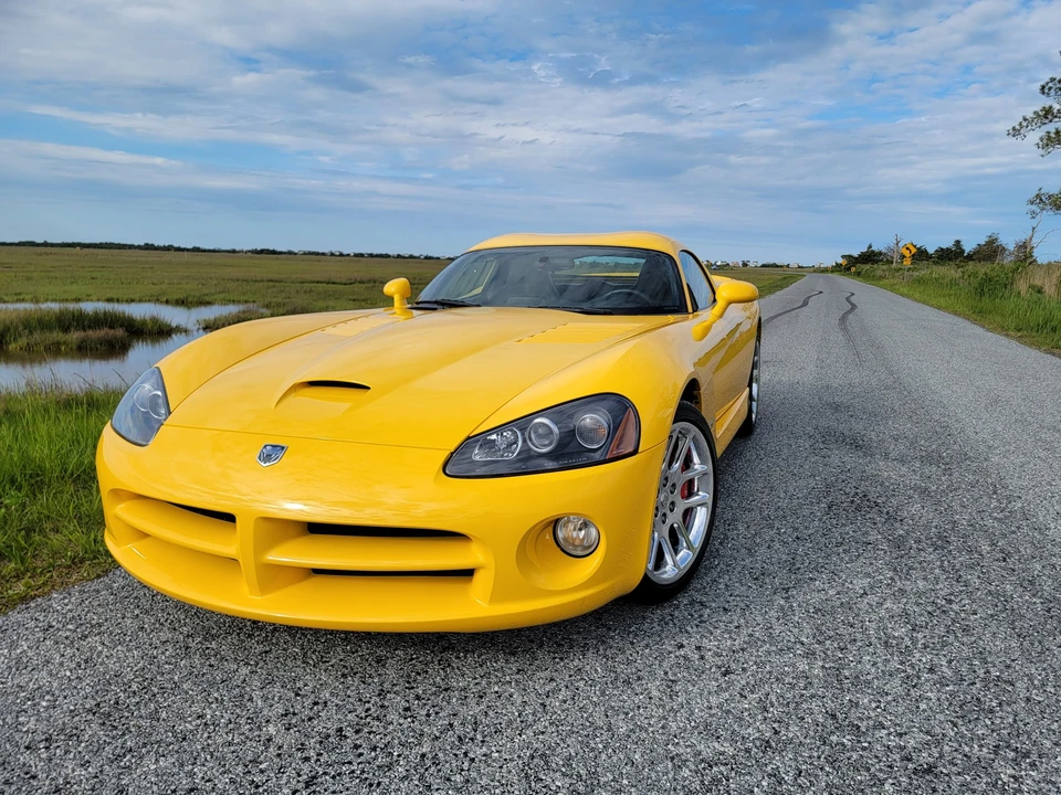 2006 Dodge Viper 3rd Gen - Image 3 of 31