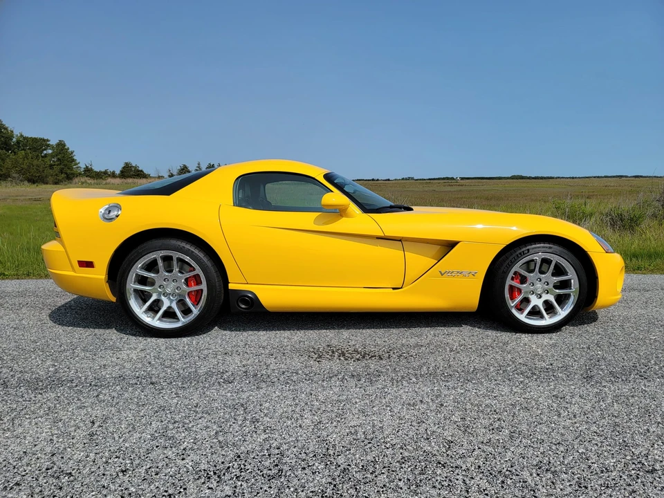 2006 Dodge Viper 3rd Gen - Image 15 of 31