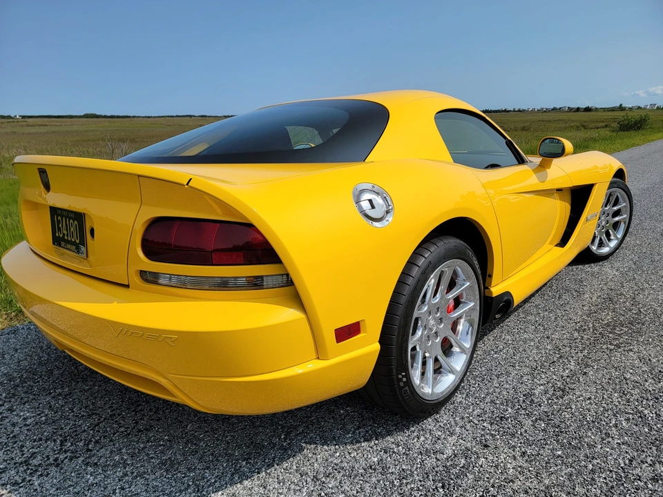 2006 Dodge Viper 3rd Gen - Image 11 of 31