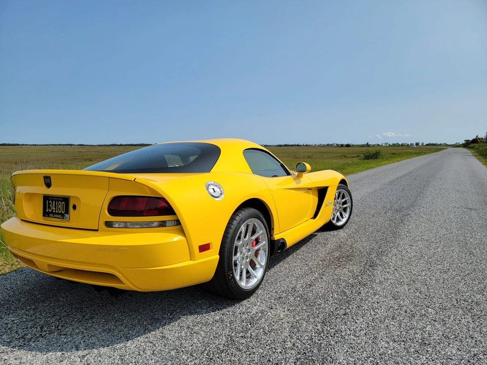 2006 Dodge Viper 3rd Gen - Image 14 of 31