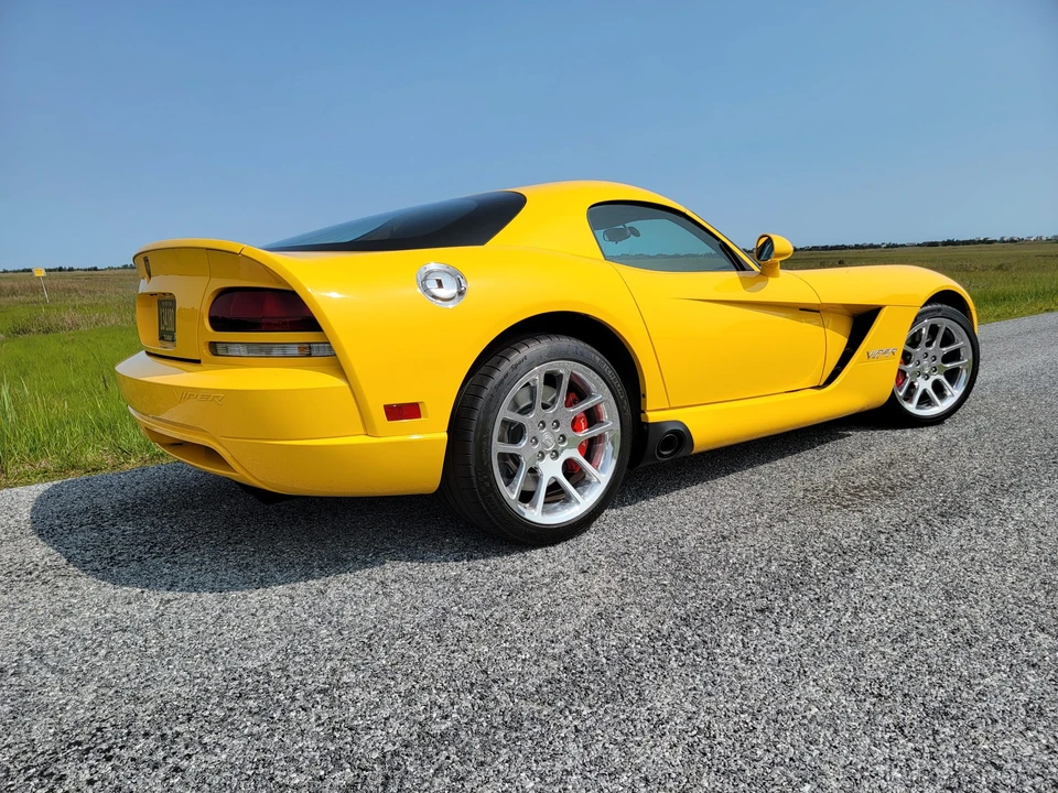 2006 Dodge Viper 3rd Gen - Image 12 of 31