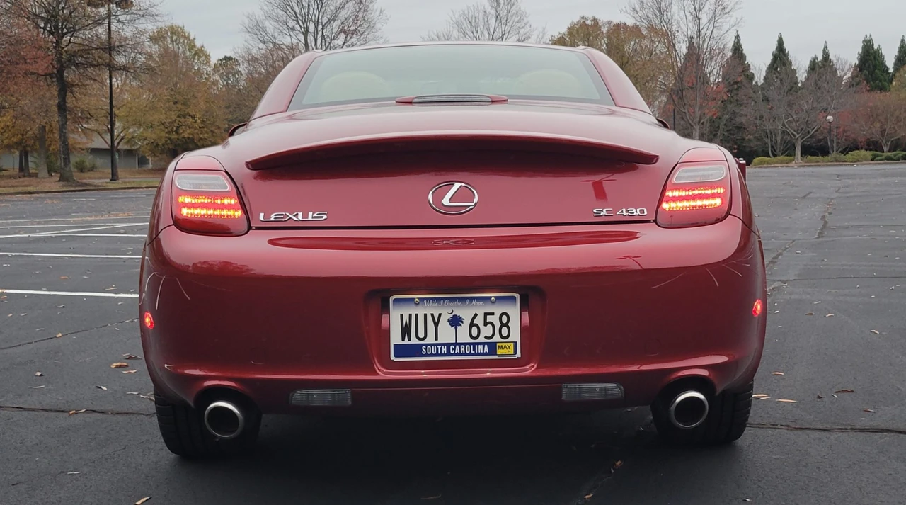 2006 Lexus SC430 - Image 16 of 31