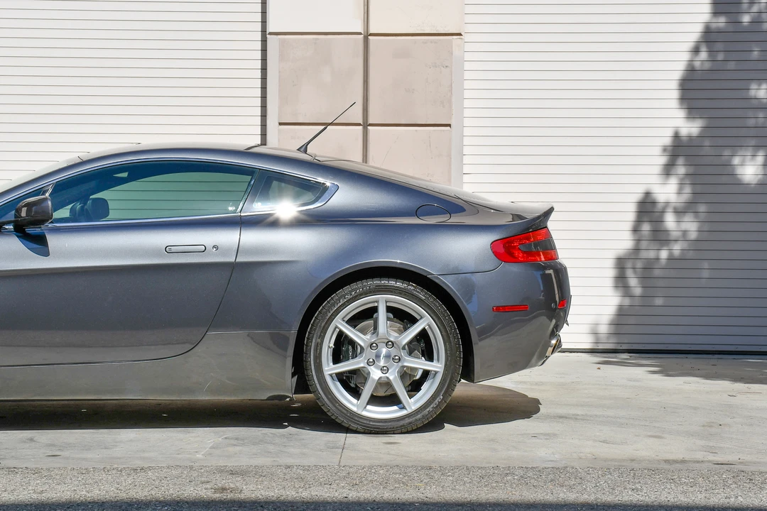 2007 Aston Martin V8 Vantage (2006-2017) - Image 25 of 31
