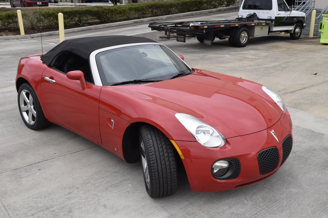2007 Pontiac Solstice GXP - Image 22 of 31