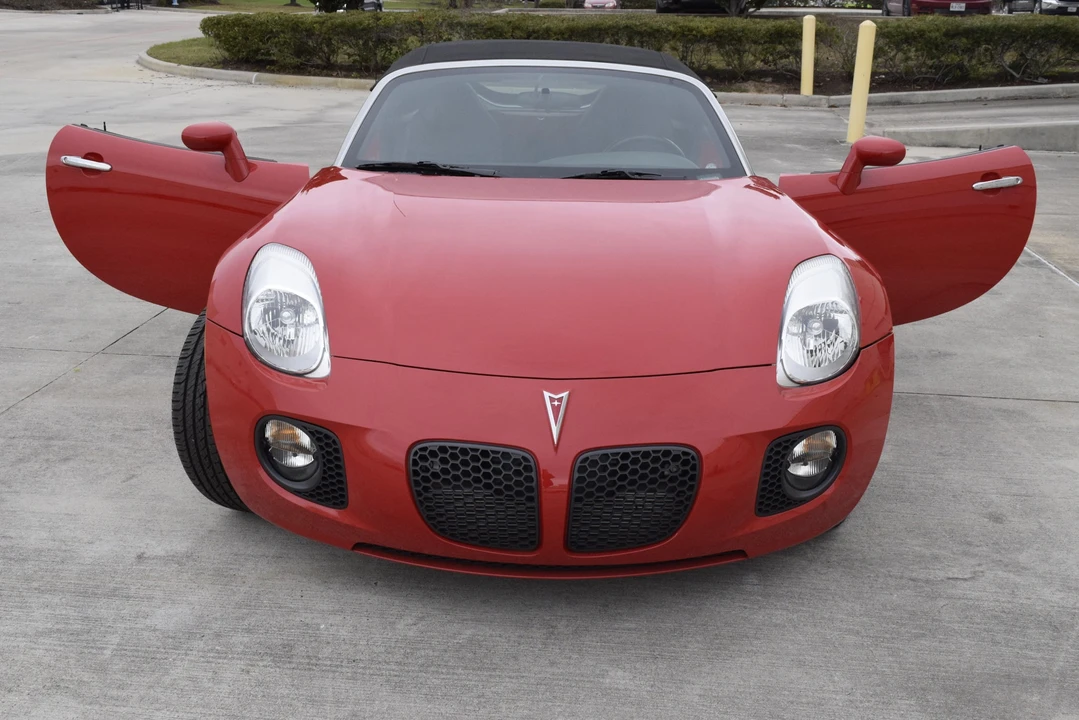 2007 Pontiac Solstice GXP - Image 21 of 31