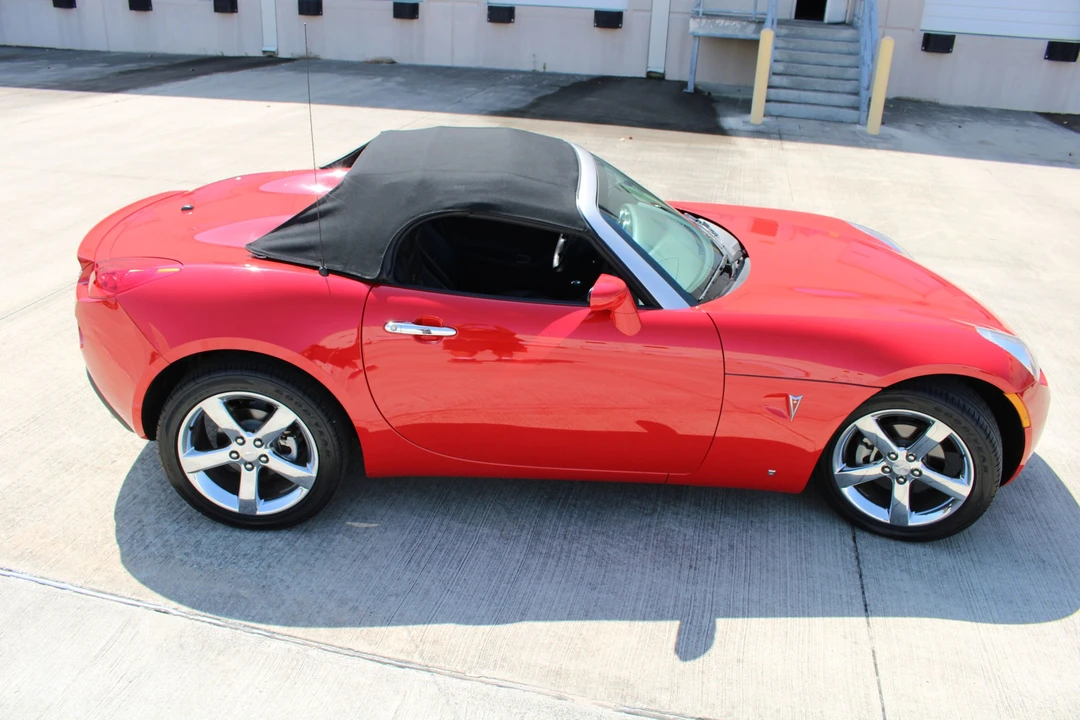 2007 Pontiac Solstice GXP - Image 17 of 31