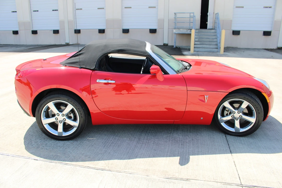 2007 Pontiac Solstice GXP - Image 16 of 31