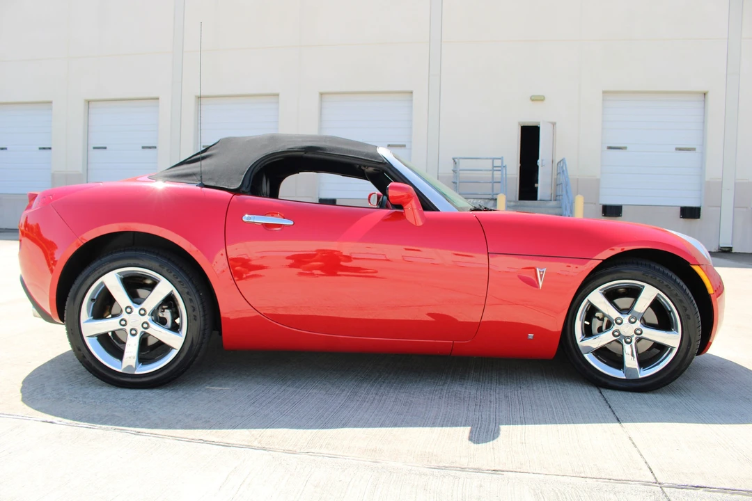 2007 Pontiac Solstice GXP - Image 15 of 31