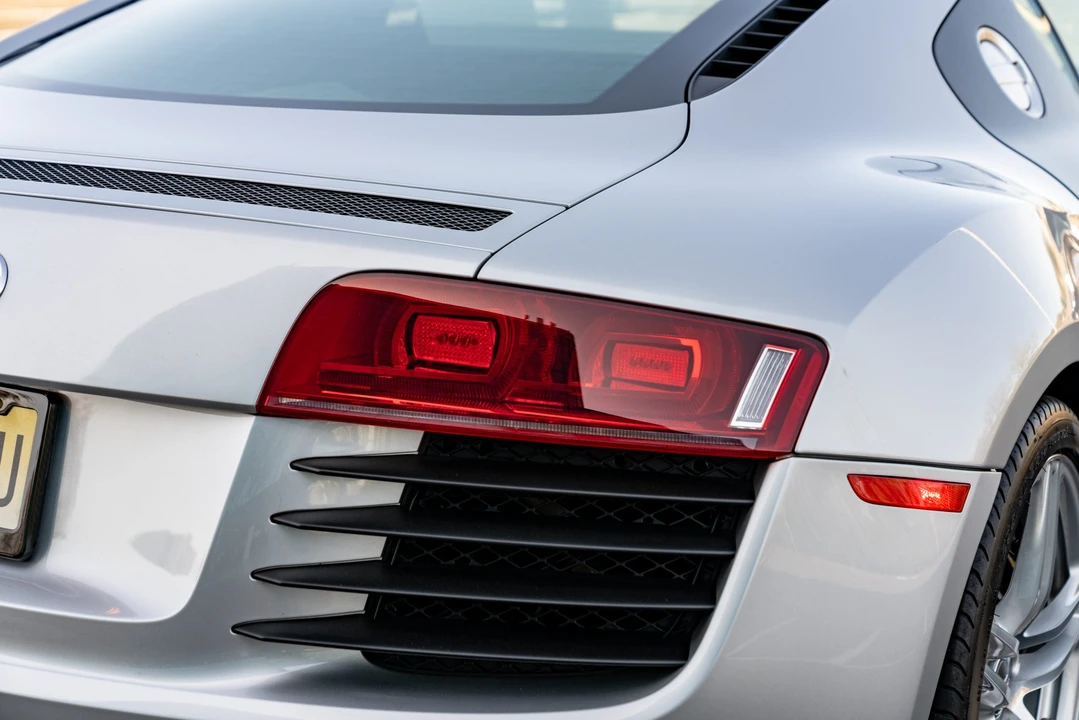 2008 Audi 42 R8 - Image 30 of 31