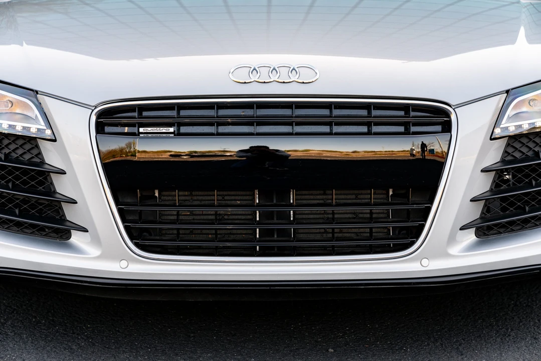 2008 Audi 42 R8 - Image 13 of 31