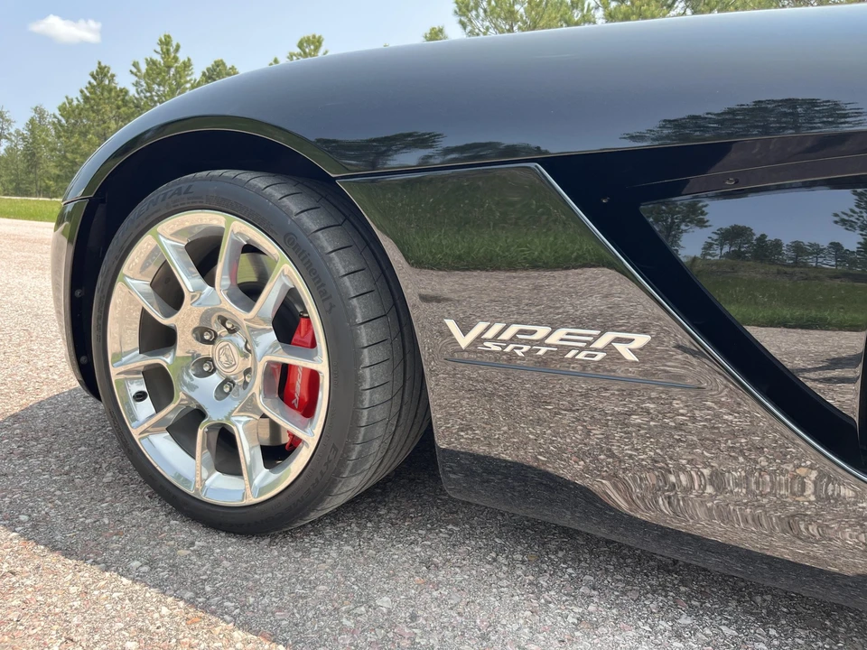 2008 Dodge Viper 4th Gen - Image 19 of 31