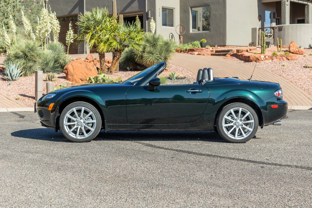 2008 Mazda NC MX-5 Miata - Image 3 of 31