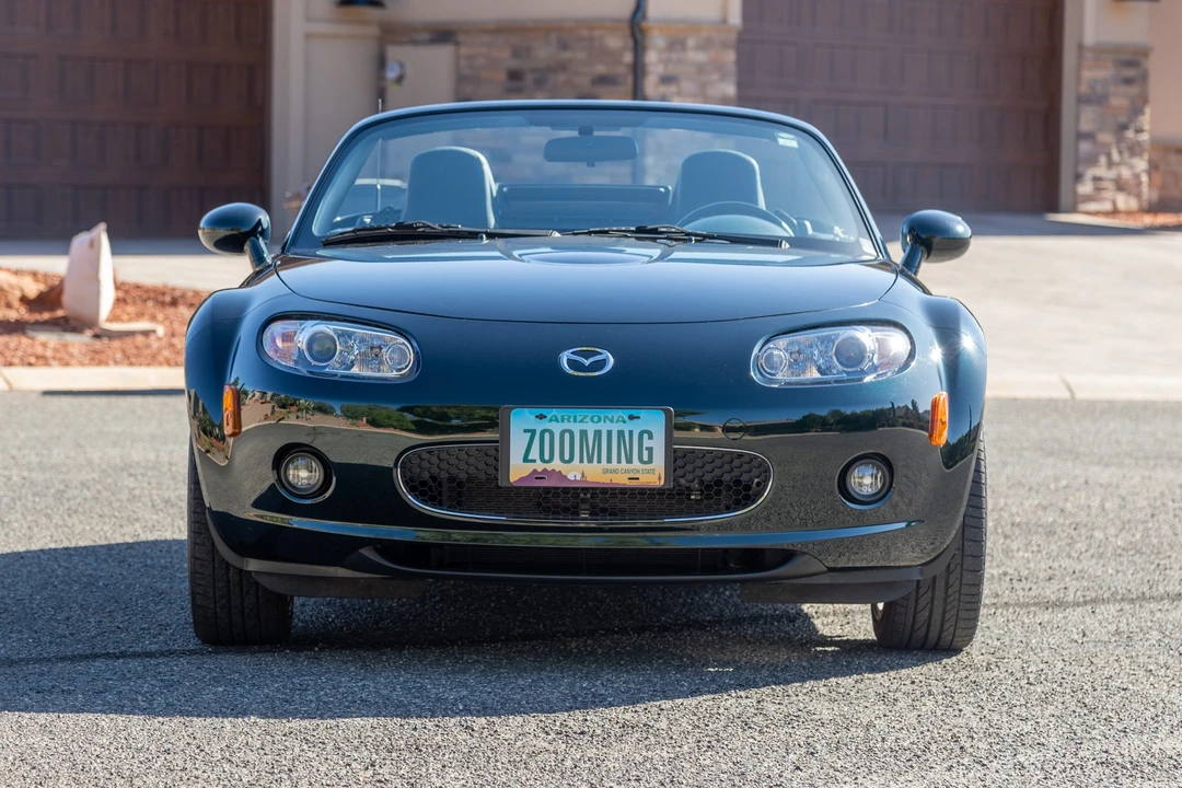 2008 Mazda NC MX-5 Miata - Image 2 of 31
