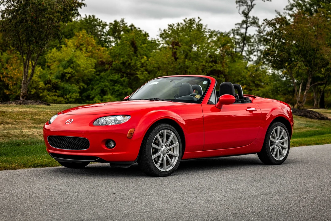 2008 Mazda NC MX-5 Miata - Image 3 of 31