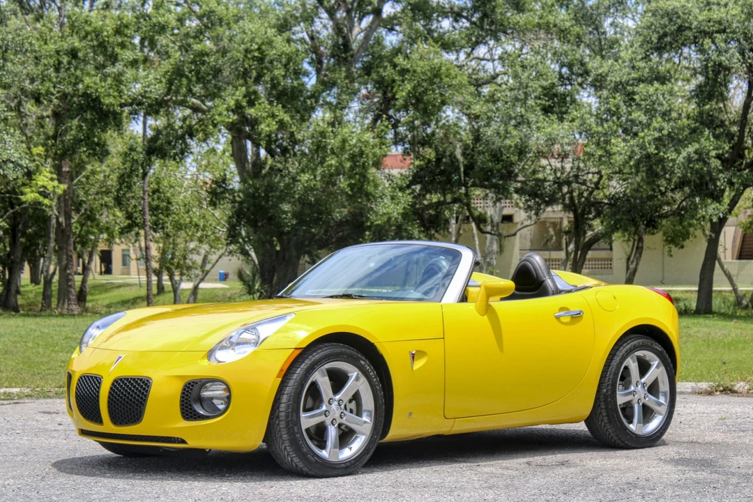 2008 Pontiac Solstice GXP - Image 9 of 31