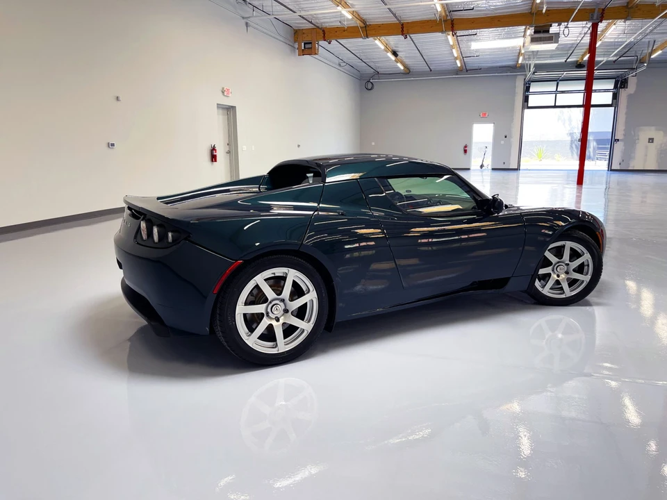 2008 Tesla Roadster - Image 7 of 31