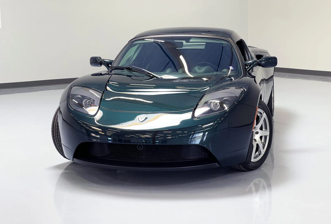 2008 Tesla Roadster - Image 2 of 31