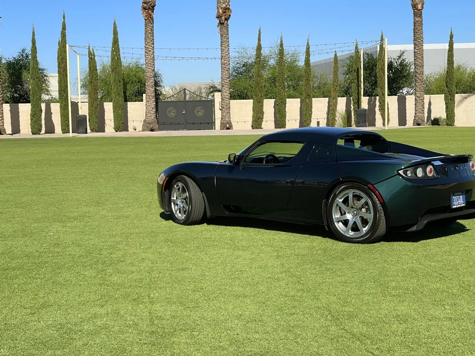 2008 Tesla Roadster - Image 30 of 31