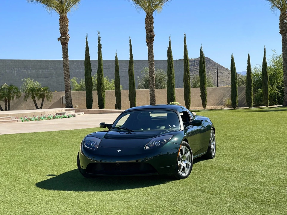 2008 Tesla Roadster - Image 18 of 31