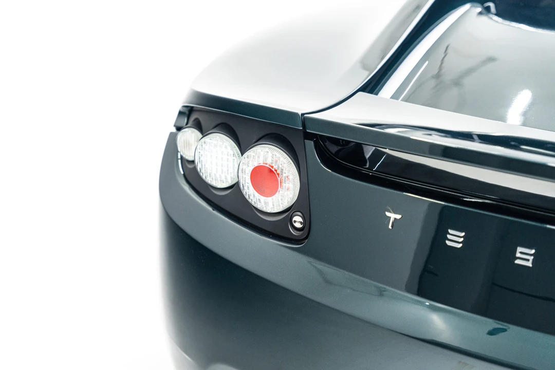 2008 Tesla Roadster - Image 27 of 31