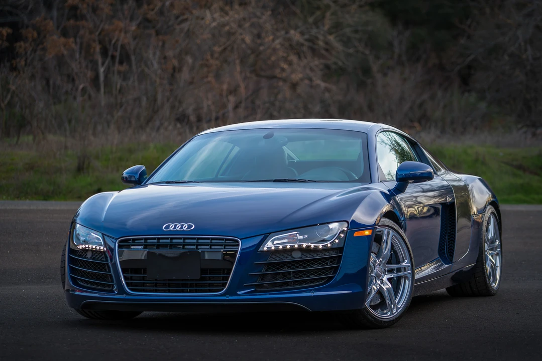 2009 Audi 42 R8 - Image 2 of 31