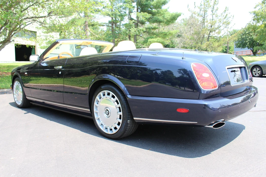 2009 Bentley Azure 2nd Gen - Image 9 of 31