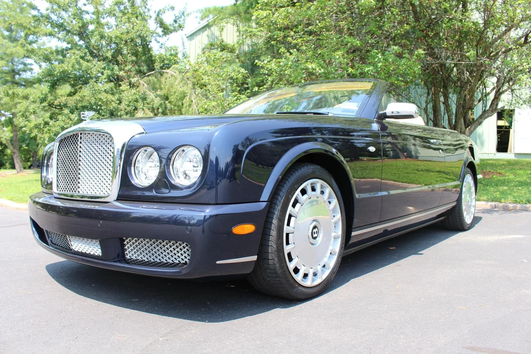 2009 Bentley Azure 2nd Gen - Image 2 of 31