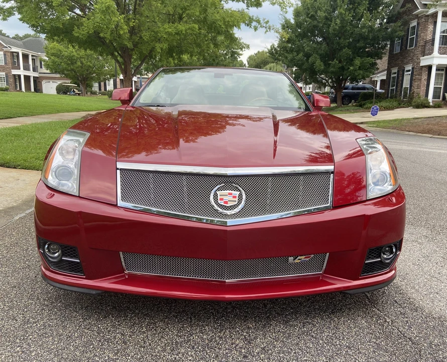 2009 Cadillac XLR - Image 14 of 31