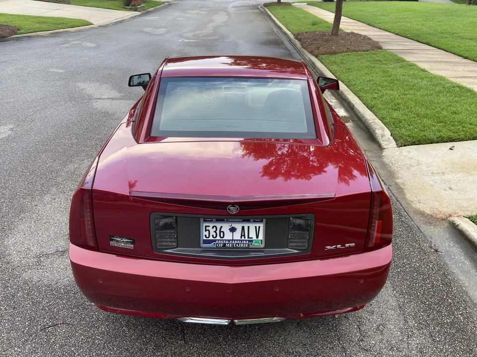 2009 Cadillac XLR - Image 28 of 31